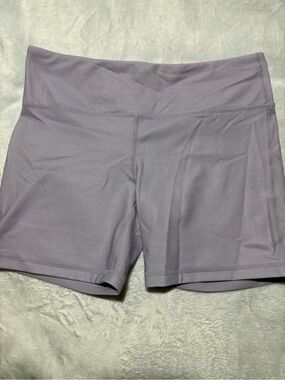 IAB Lavender Mid-Rise Bike Shorts for Women - Size 8/Medium